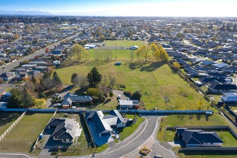 Photo of property in 27 Mcdonald Street, Netherby, Ashburton, 7700