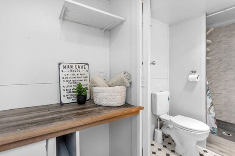 Photo of property in 25 Heathglen Avenue, Parklands, Christchurch, 8083