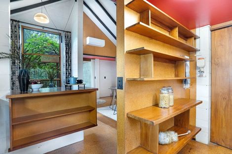 Photo of property in 12 Kempton Street, Greytown, 5712