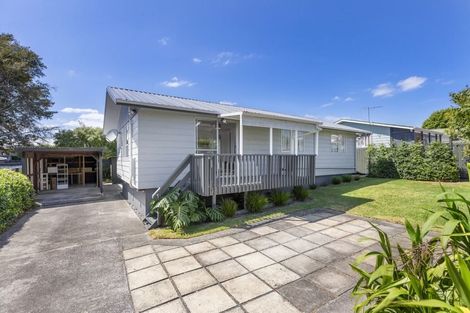 Photo of property in 15 Pine Street, New Lynn, Auckland, 0600