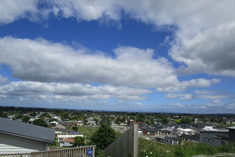 Photo of property in 159 Keri Vista Rise, Papakura, 2110