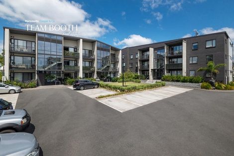 Photo of property in 202/165 Lake Road, Northcote, Auckland, 0627