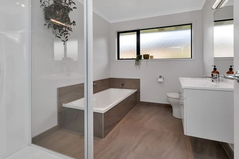 Photo of property in 10 Rotokauri Rise, Te Kamo, Whangarei, 0112