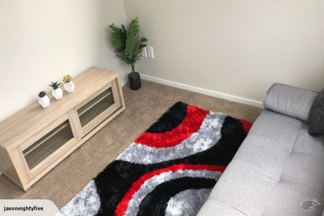 Photo of property in 15 Casheltown Way, Flat Bush, Auckland, 2019