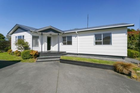 Photo of property in 23 Kiddle Drive, Hilltop, Taupo, 3330