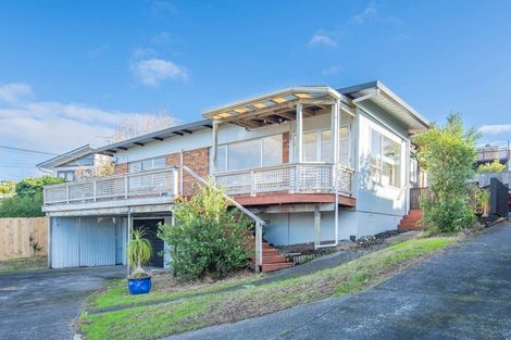 Photo of property in 1/17 Jellicoe Road, Murrays Bay, Auckland, 0630