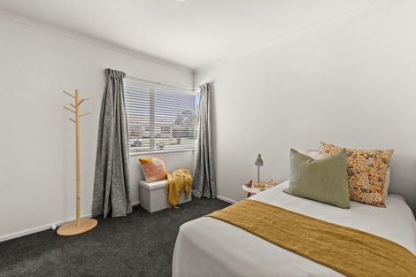 Photo of property in 7 Forbury Way, Taradale, Napier, 4112