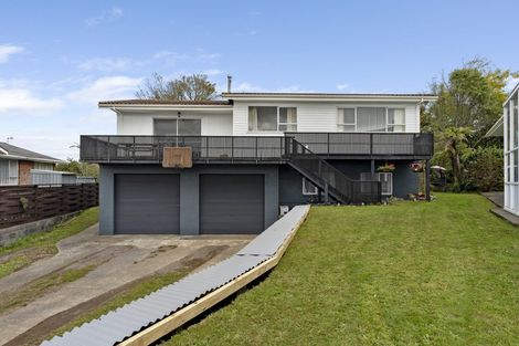 Photo of property in 1 Tybalt Street, Stratford, 4332