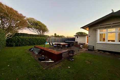 Photo of property in 9 Walsh Road, Westown, New Plymouth, 4310