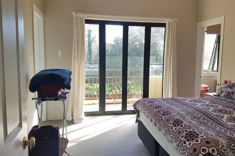 Photo of property in 2/276 East Coast Road, Milford, Auckland, 0620