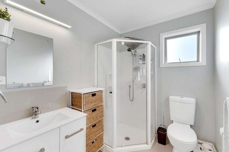 Photo of property in 351 Henwood Road, Hillsborough, New Plymouth, 4372