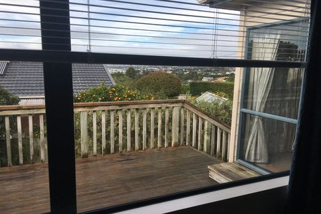 Photo of property in 2a Sycamore Drive, Sunnynook, Auckland, 0620
