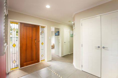 Photo of property in 71 Karamea Street, Whalers Gate, New Plymouth, 4310