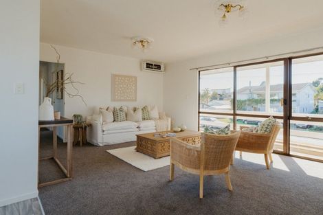 Photo of property in 102 Harbour Road, Ohope, 3121