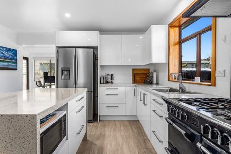 Photo of property in 51 Pohutu Street, Whakatane, 3120