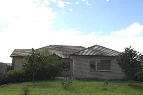Photo of property in 13 Russett Grove, Henderson, Auckland, 0612