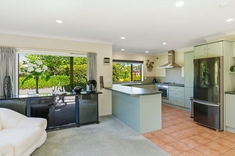Photo of property in 3 Westpeak Way, Otaki, 5512