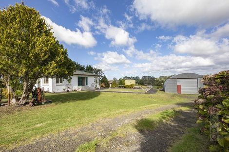 Photo of property in 79 Annandale Road, Kumeu, 0891