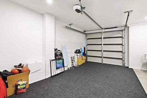 Photo of property in 14 Pottery Crescent, Hobsonville, Auckland, 0618