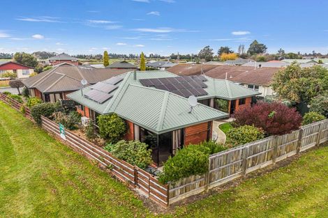 Photo of property in 21a Seadown Crescent, Amberley, 7410