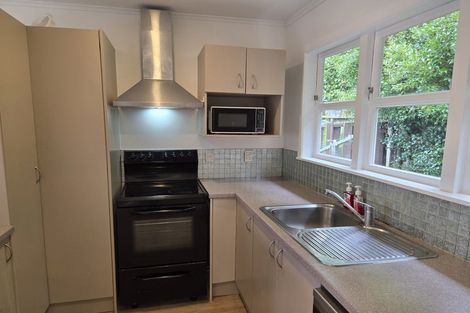 Photo of property in 21 Linwood Avenue, Forrest Hill, Auckland, 0620