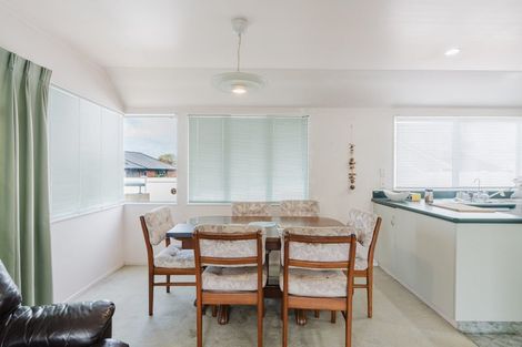Photo of property in 10a Ashley Street, St Andrews, Hamilton, 3200