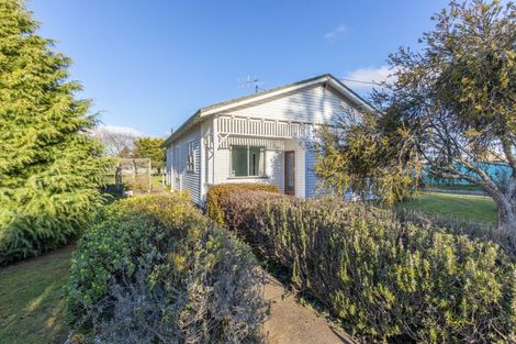 Photo of property in 16 Nancy Street, Takapau, 4203