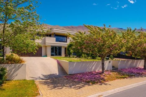 Photo of property in 83 Meadowstone Drive, Wanaka, 9305