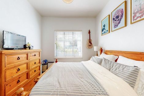 Photo of property in Hamilton Flats, 9u7 Hawker Street, Mount Victoria, Wellington, 6011