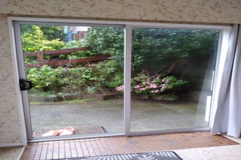 Photo of property in 85 Baylands Drive, Newlands, Wellington, 6037