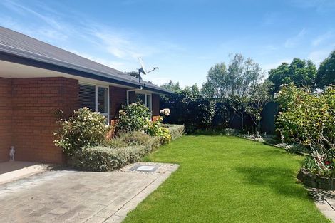 Photo of property in 22a Lowe Place, Rangiora, 7400