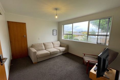 Photo of property in 4/50 Paynters Avenue, Strandon, New Plymouth, 4312