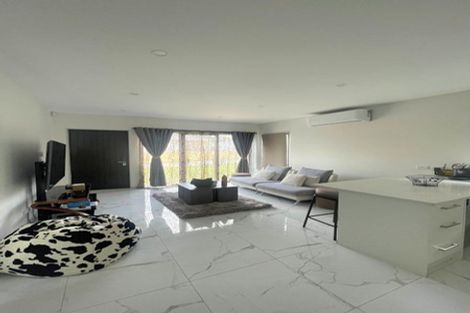 Photo of property in 15 Rongomai Street, Helensville, 0800