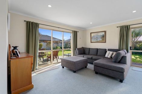 Photo of property in 24a Madison Street, Cambridge, 3434