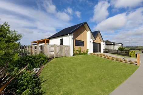 Photo of property in 101 Rangitahi Road, Raglan, 3225
