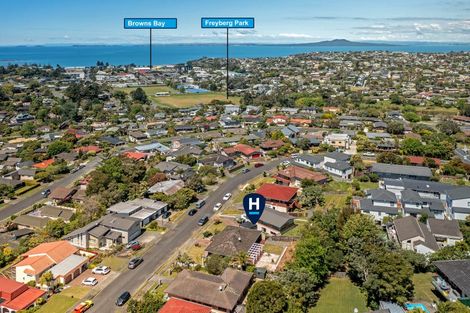 Photo of property in 9 Robin Lane, Browns Bay, Auckland, 0630