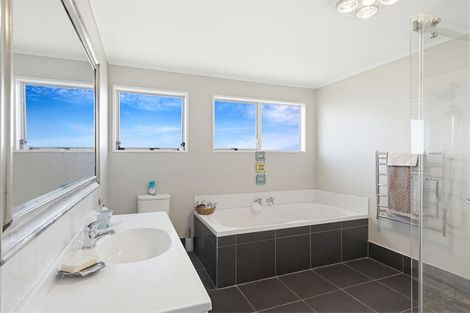 Photo of property in 17a Tainui Street, Castlecliff, Whanganui, 4501