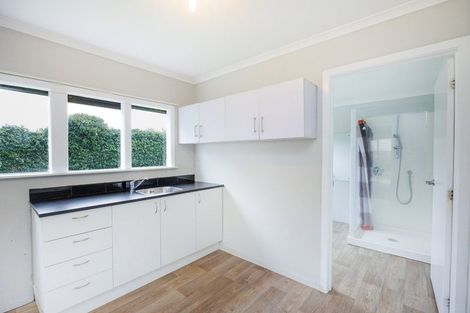 Photo of property in 16 Lancaster Street, Highbury, Palmerston North, 4412