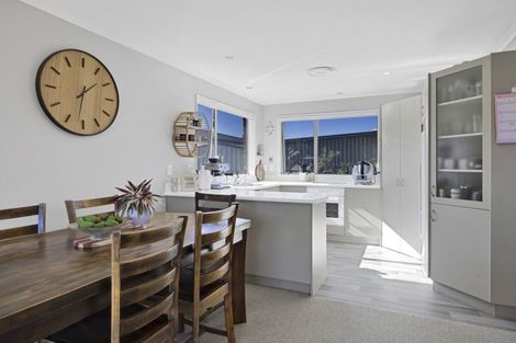 Photo of property in 134 Regan Street, Stratford, 4332