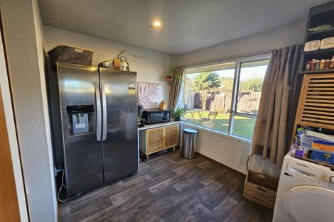 Photo of property in 18 Peer Street, Upper Riccarton, Christchurch, 8041
