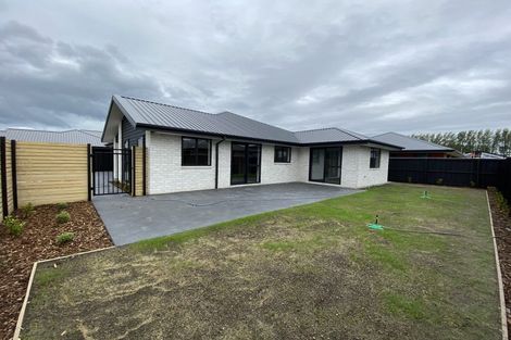 Photo of property in 7 Newbury Lane, Casebrook, Christchurch, 8051