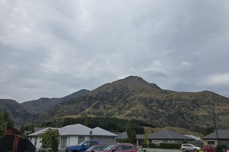 Photo of property in 3 Northbrook Place, Lower Shotover, Queenstown, 9304