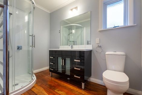 Photo of property in 3 Nelson Street, Dannevirke, 4930