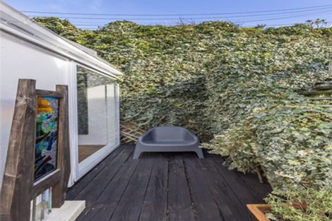 Photo of property in 44 Orangi Kaupapa Road, Northland, Wellington, 6012