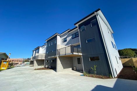 Photo of property in 2/30 May Street, Hamilton East, Hamilton, 3216