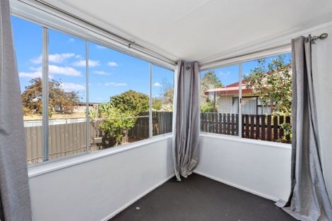 Photo of property in 55u3 Tuhikaramea Road, Dinsdale, Hamilton, 3204