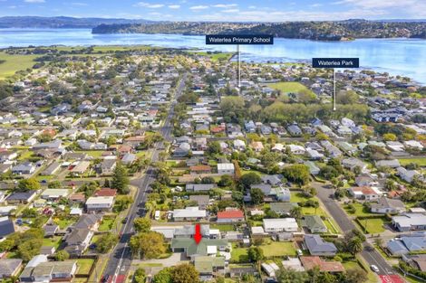 Photo of property in 3 Muir Avenue, Mangere Bridge, Auckland, 2022