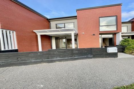 Photo of property in 12 Fermi Lane, Papakura, 2110