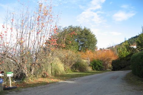 Photo of property in 11 Larch Hill Place, Queenstown, 9300