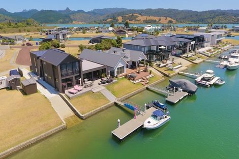 Photo of property in 118 Motu Iti, Pauanui, Hikuai, 3579